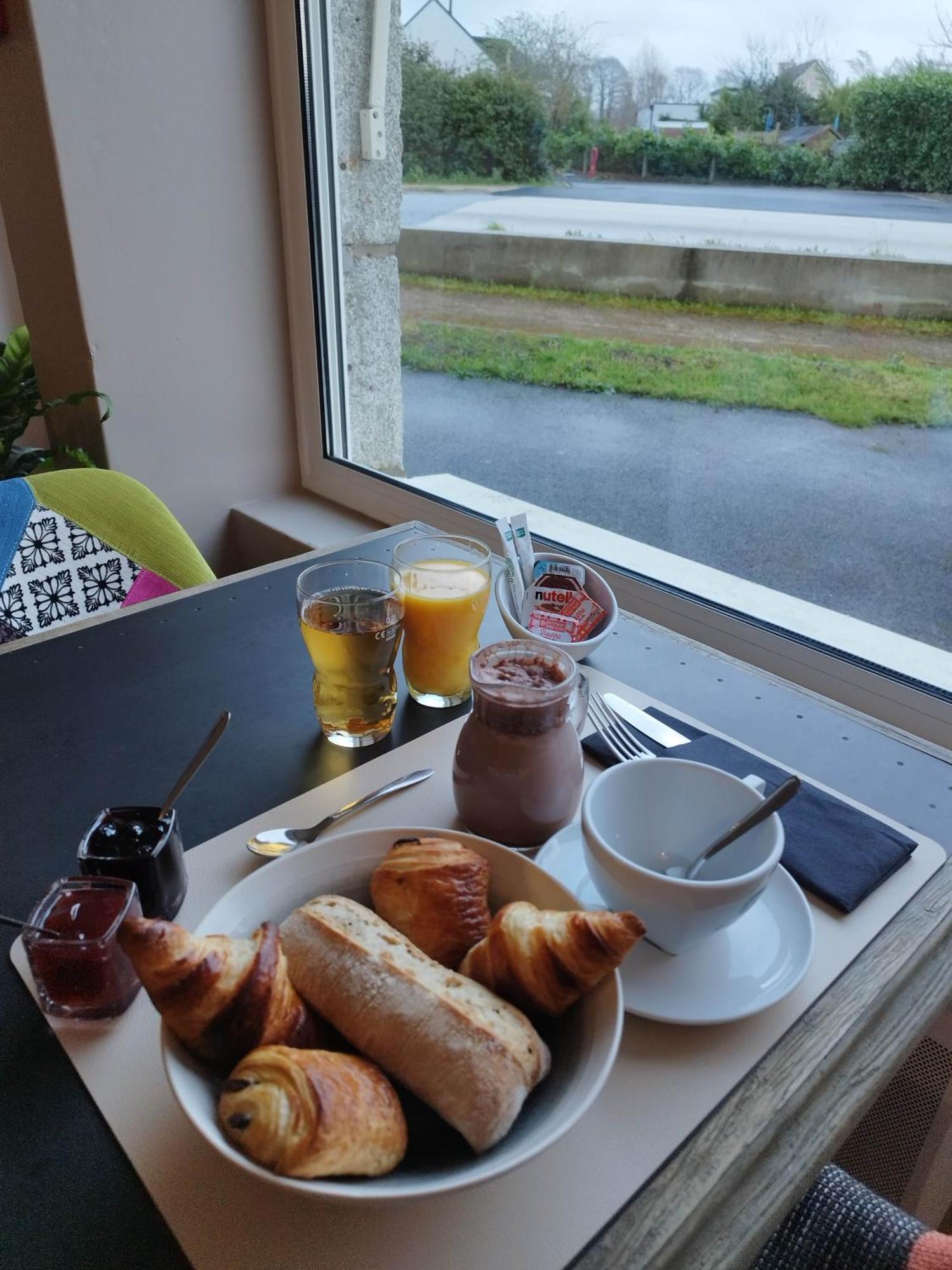 Logis Hotel Vannes Nord Le Clos Des Hortensias Locqueltas المظهر الخارجي الصورة